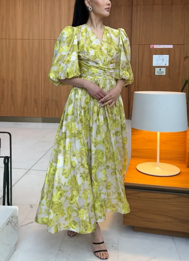 Floral Loose Lantern-Sleeve Dress