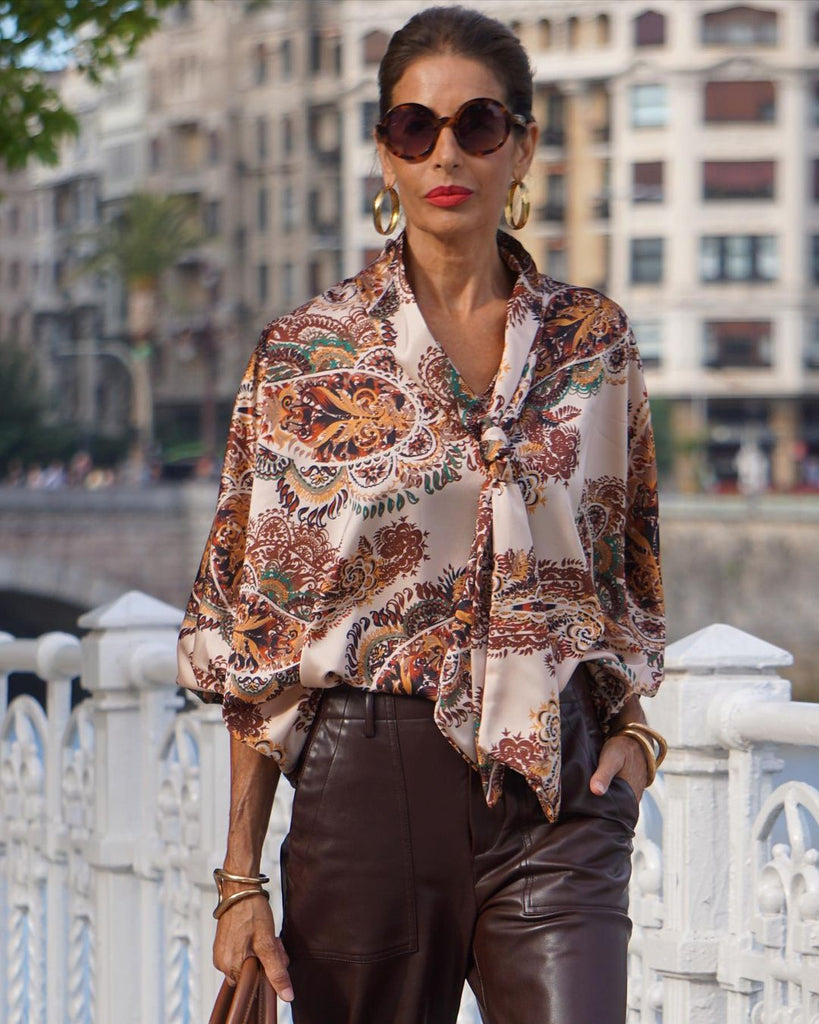 Brown long sleeve printed blouse